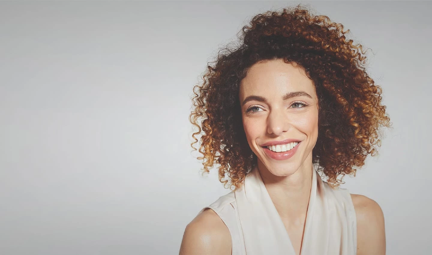 Η τεχνολογία της MaiLi χρησιμοποιεί 24% λιγότερο υλικό πλήρωσης για μεγαλύτερη πληρότητα και ευελιξία